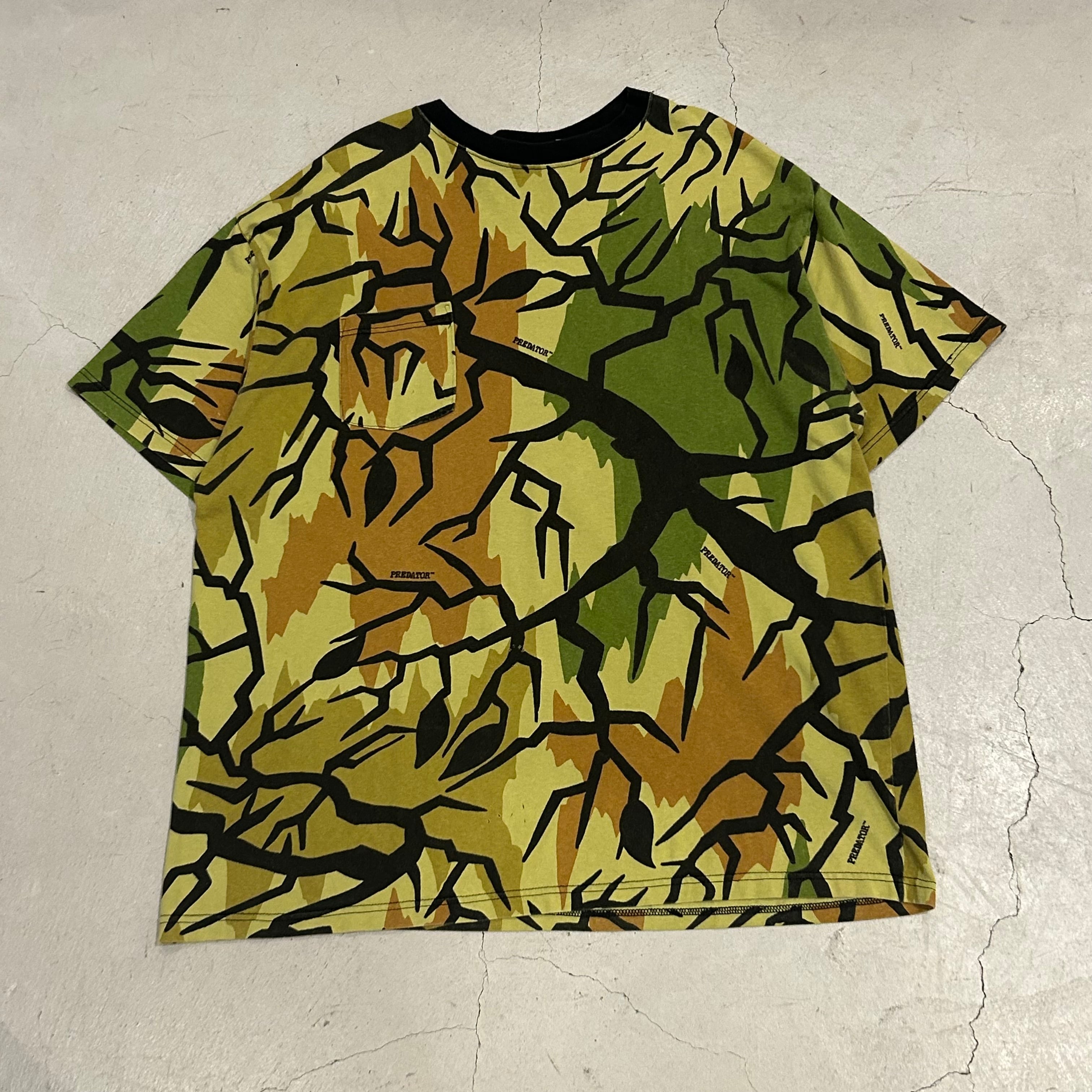 90s PREDATOR CAMOUFLAGE “2XL” T-shirt【高円寺店】
