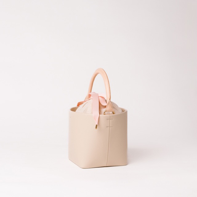 Classic  Basket  -  ECRU
