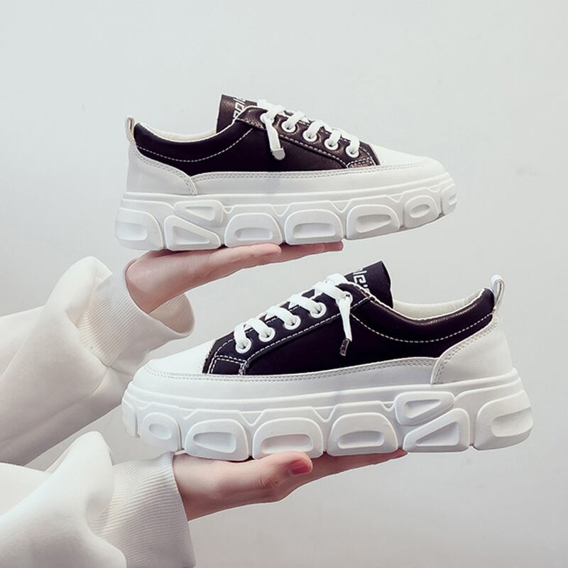 小さな白い靴女性2020春新しいinsバージョン厚底スポーツカジュアルシューズネット赤野生学生ボードシューズ潮 部族の婦人靴9877919