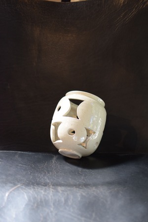 charrita  Rodrigo Treviño / FLOWER BASEa