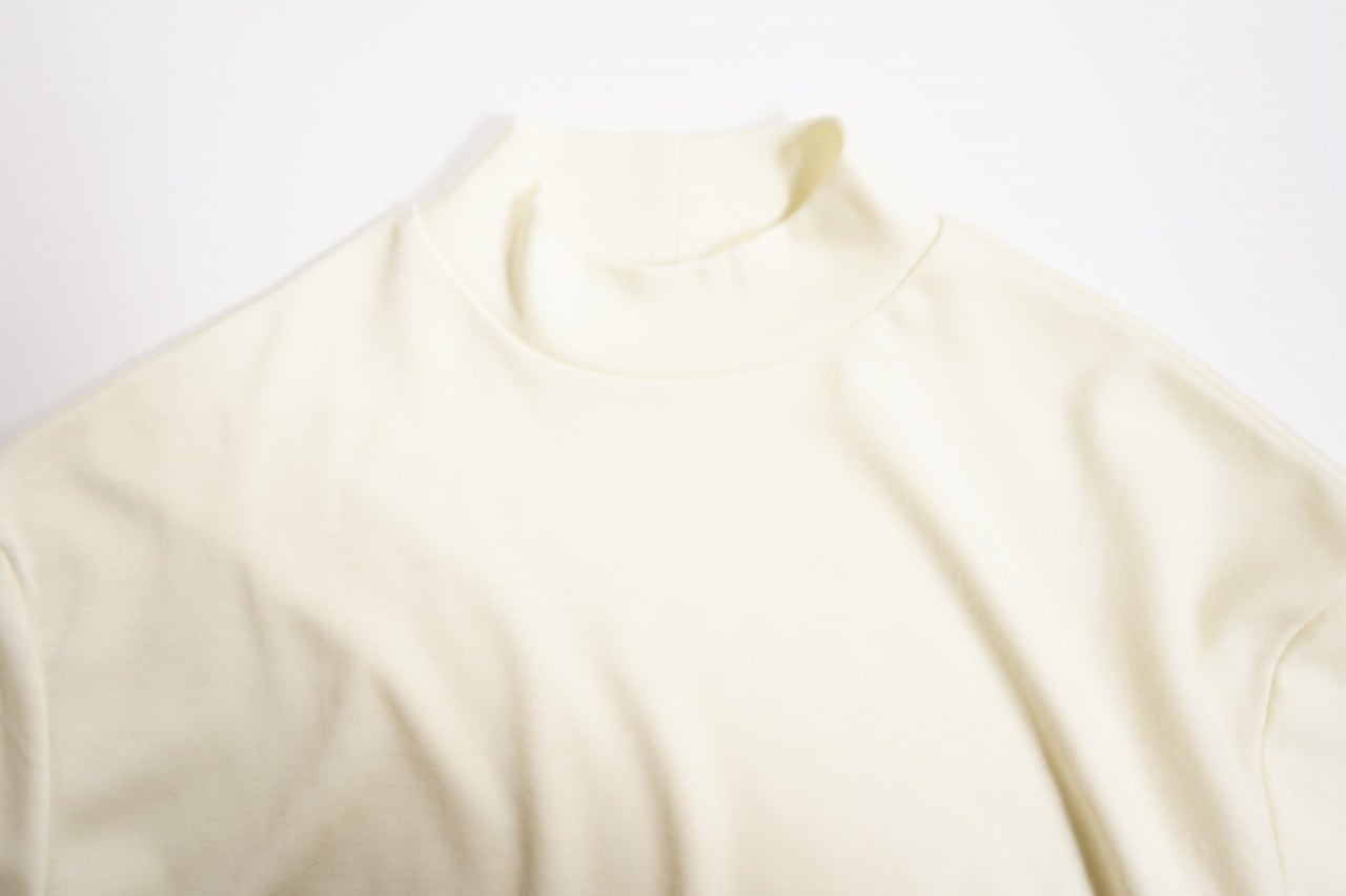 Super 120's Merino Mock Neck