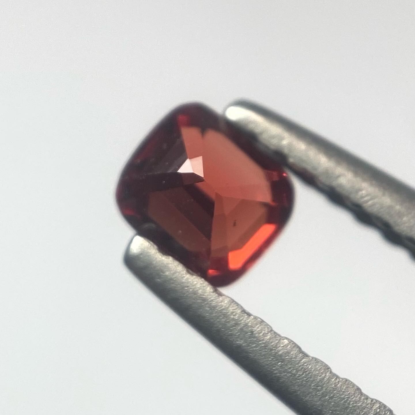 No.3 ベトナム産スピネル