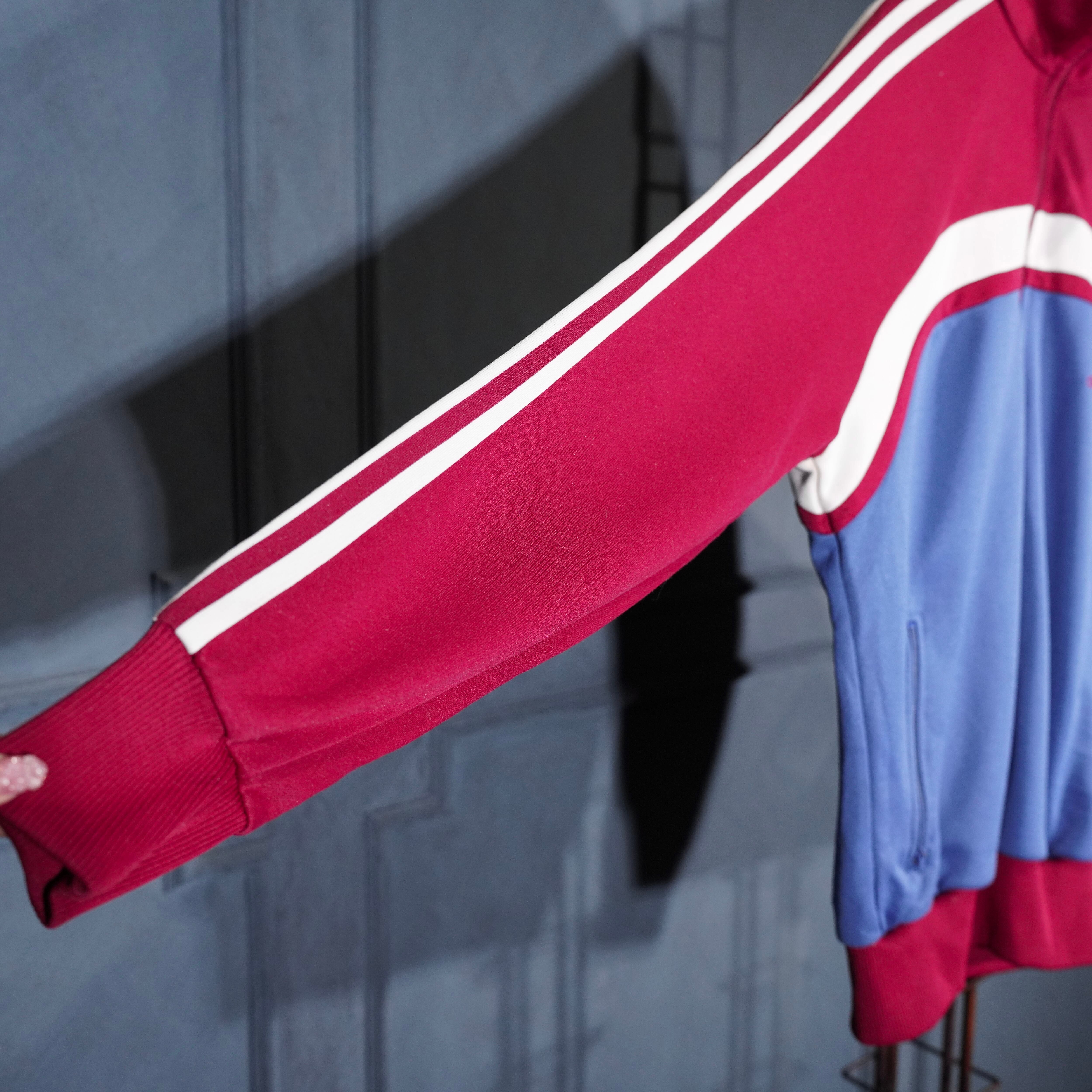 80's USA VINTAGE adidas LOGO EMBROIDERY DESIGN TRACK JACKET MADE