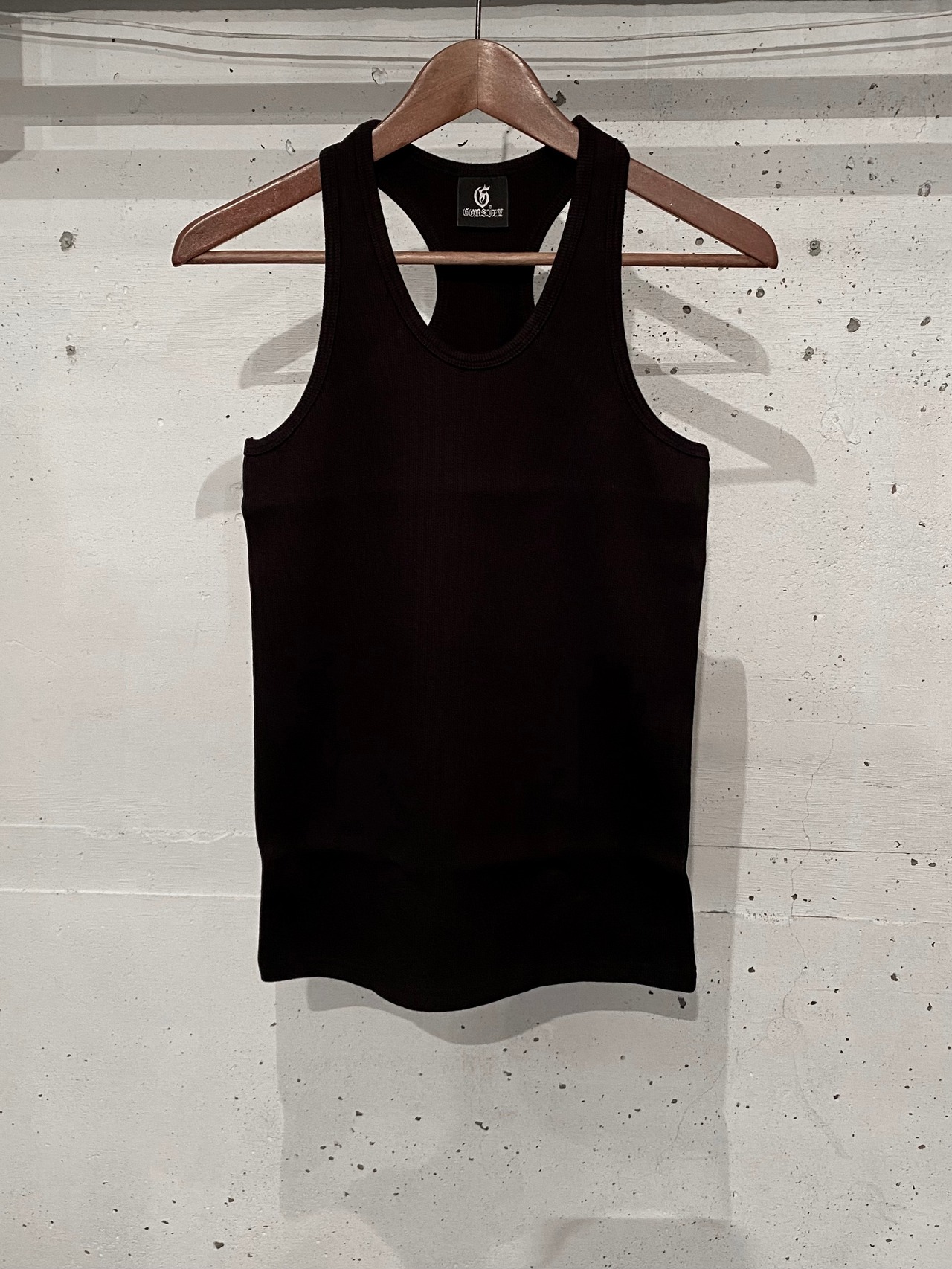GODSIZE® LOGO TANK TOP [BLACK]