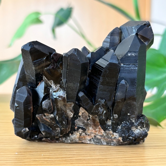 【✨美品✨モリオンクラスター マダカスカル産⑳ 873g】❤︎送料無料❤︎天然石 パワーストーン