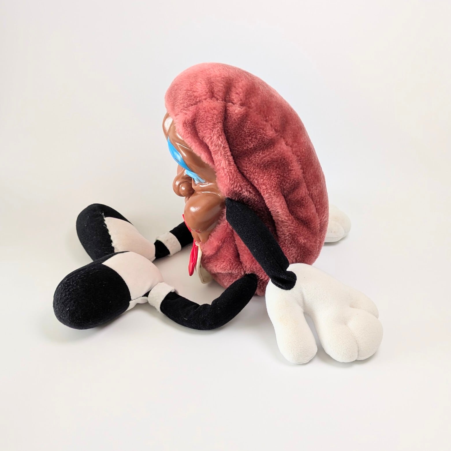 ☆ VINTAGE 80' ☆ 【 California Raisins（カリフォルニアレーズン） 】 『 蝶ネクタイレーズン / knockoff 』plush toy / ぬいぐるみ / ビンテージトイ 〚アメリカン雑貨 アメトイ〛