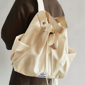 ナイロンバッグ 2way リュック トート 大容量 バッグ レディース 韓国 おしゃれ 大人 カジュアル 巾着トート かわいい 通勤 通学 軽量 A4 大人可愛い 大人女子