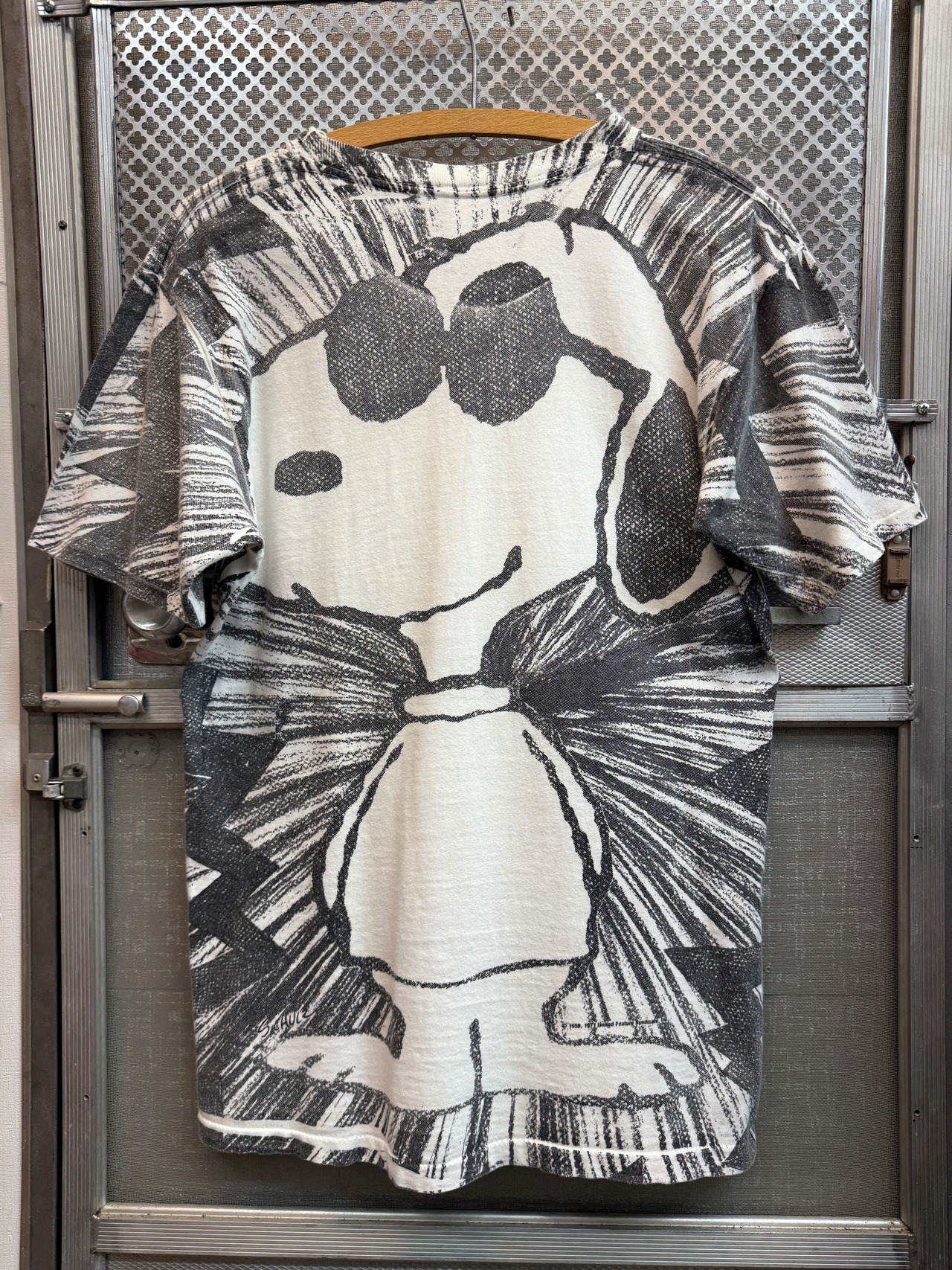90s  SNOOPY (AOP) University of Washington HUSKIES / Jostens made in usa・画像2