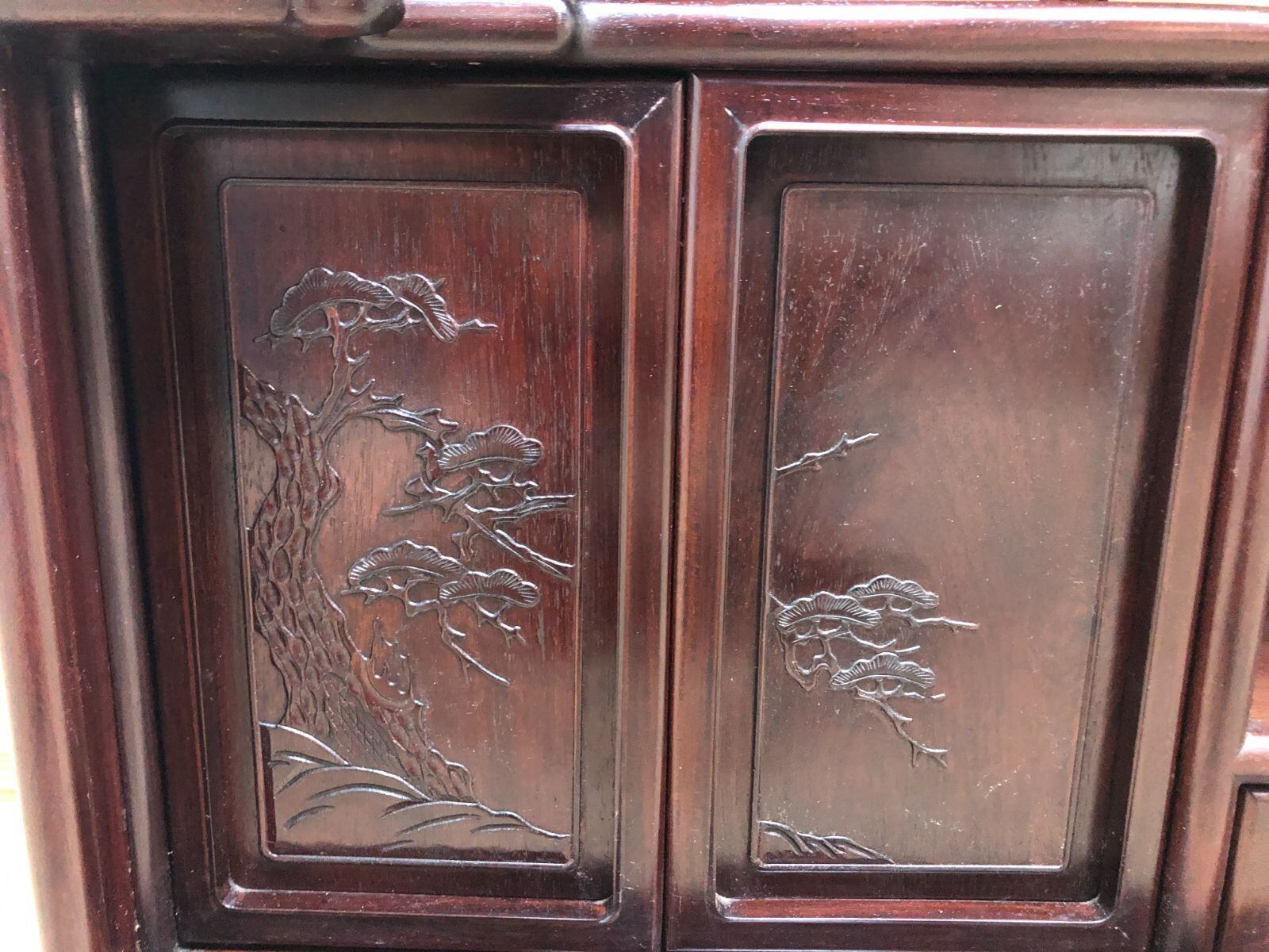 飾り棚 和棚 茶棚 アンティーク 彫刻入り 送料込み 250309-1 | みなと