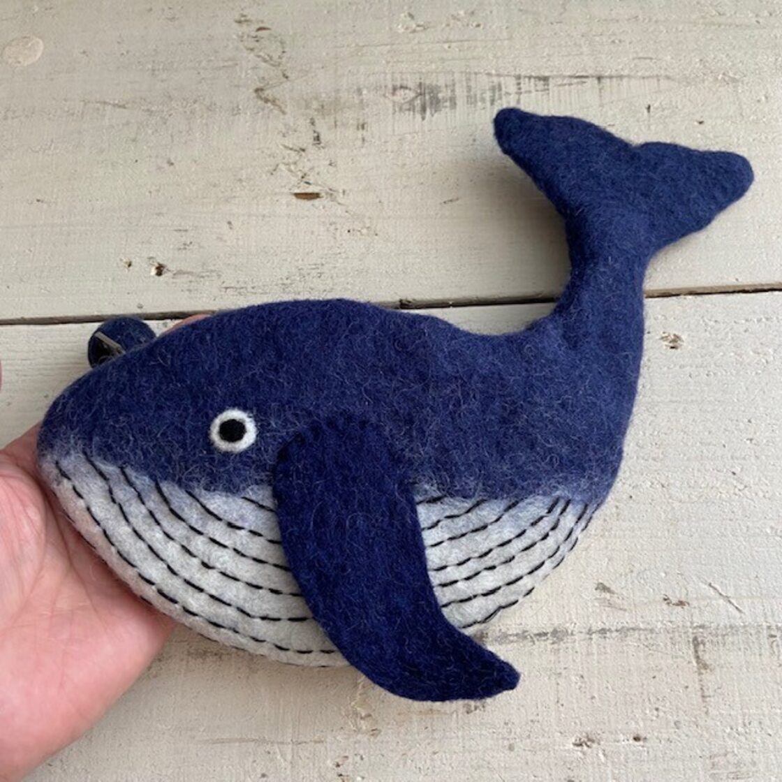 羊毛フェルト ビッグ くじら クジラ ポーチ ハンドメイド フェア 