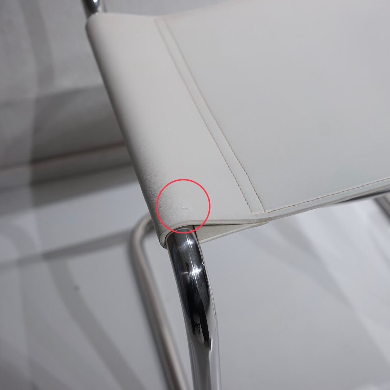 展示品　マルトスタム　カンティレバー　バウハウス　ダイニングチェア　モダン 展示品 マルトスタム カンティレバー バウハウス ダイニングチェア