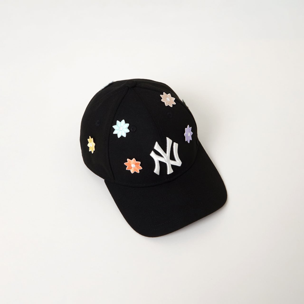 Rainbow 3D Flower Cap(Black) | NICK GEAR