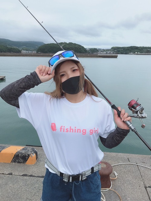 fishing girl Tシャツ（片面プリント）