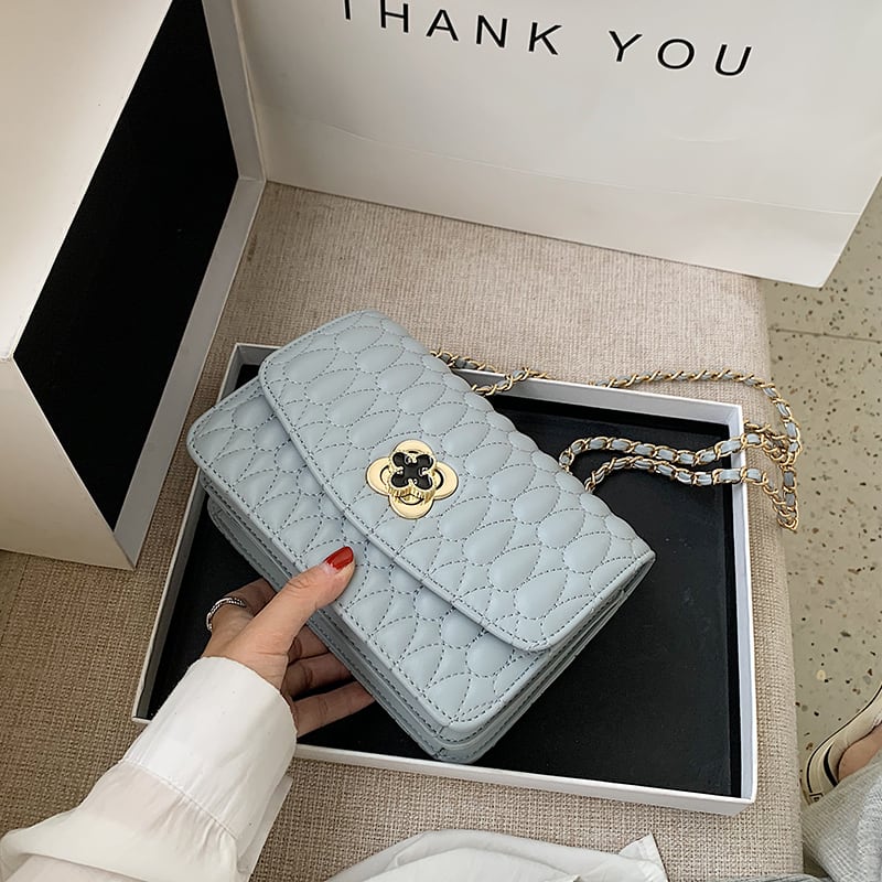 ネット赤の小さなバッグ女性バッグ2020新しい波insファッション野生刺繍クロスボディバッグ夏のショルダー小さな正方形のバッグ Tiancai_Wing_Bag3066648