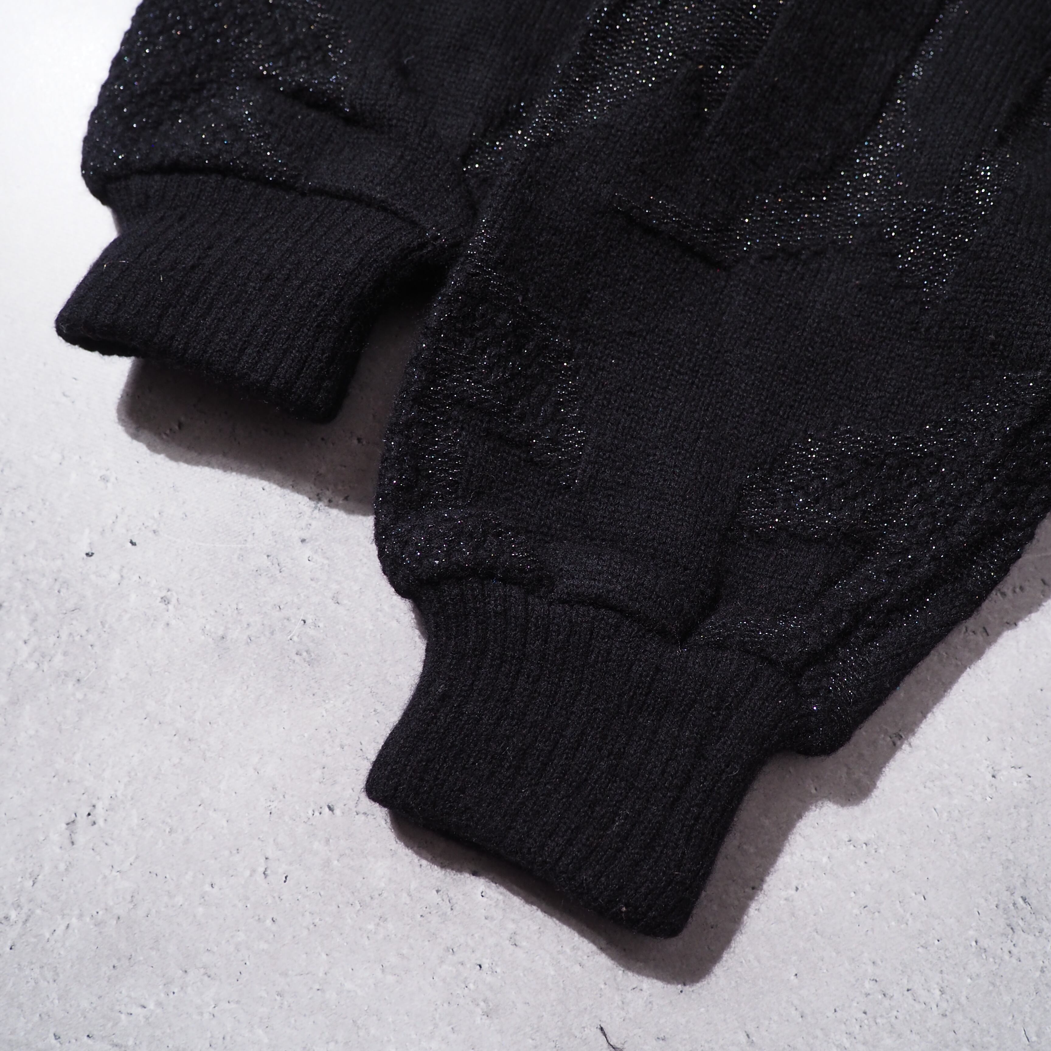 1990s ” santa fe ” Love logo embbossed 3D solid Design vintage loose knit