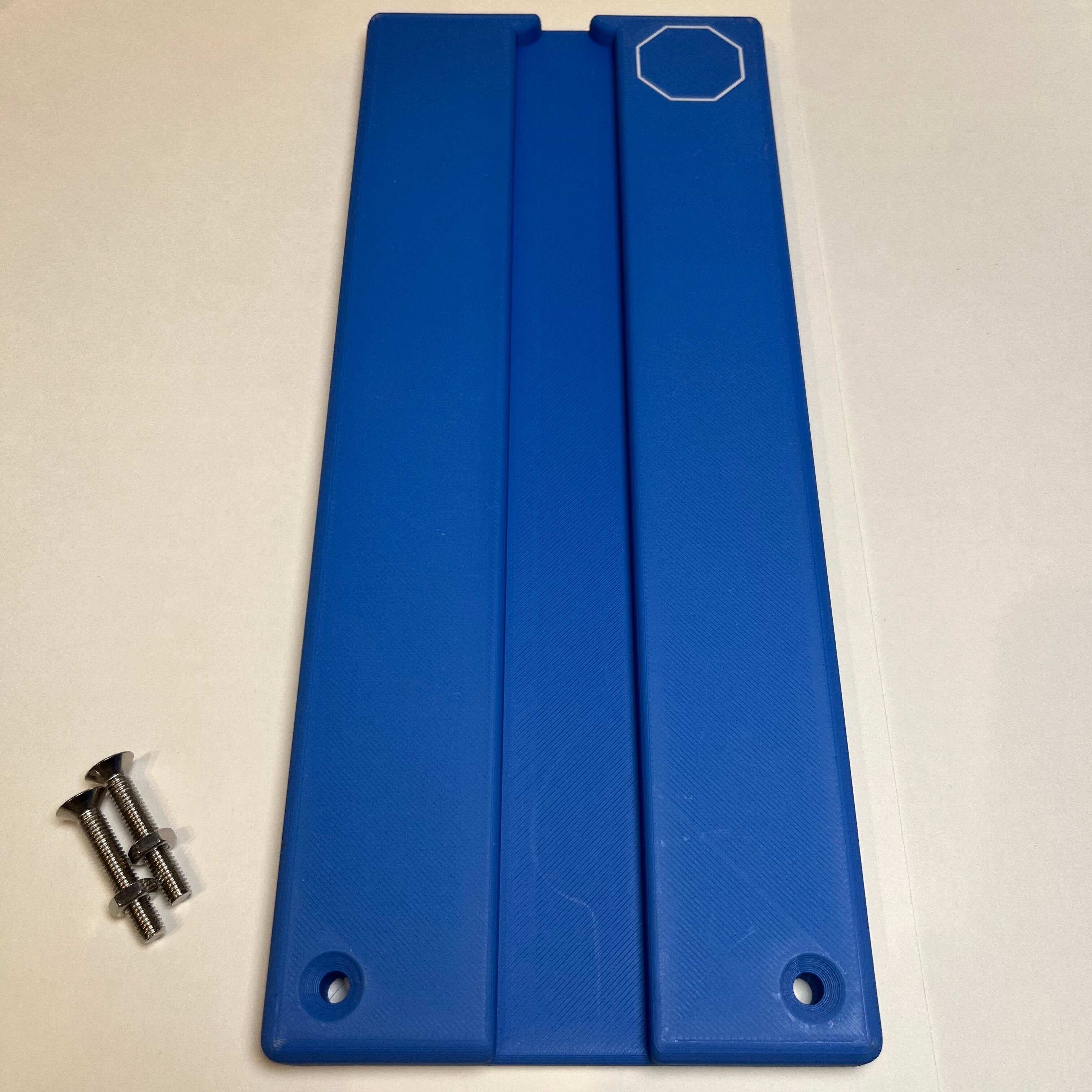 ベーゴマ加工台（青 x 白） | 新川崎ベーゴマクラブ