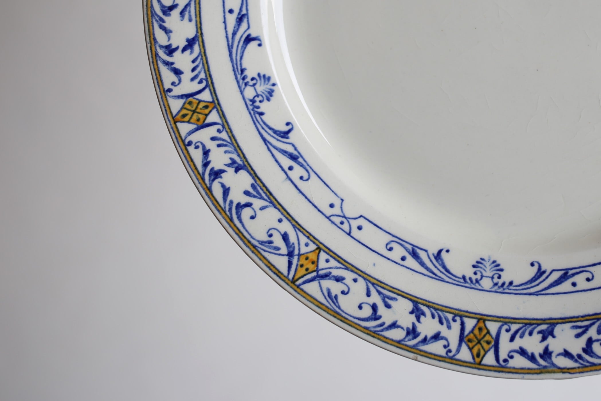 フランス　アンティーク　クレイユモントロー　＊COLBERT＊　ラヴィエ フランスアンティーククレイユモントローColbertラヴィエ皿