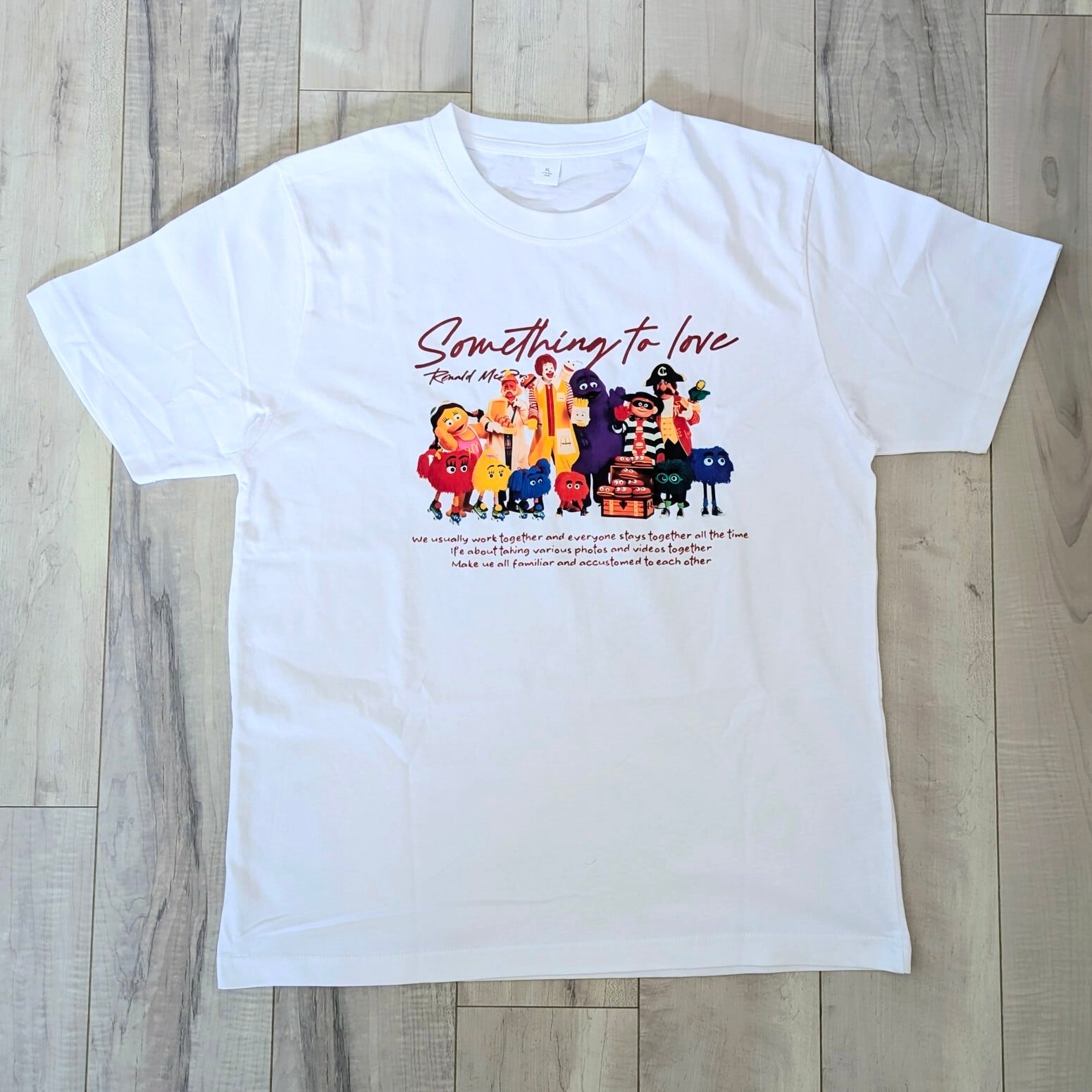 【 McDonald's ( マクドナルド )】『 Something to love 』Tシャツ / ロナルド・マクドナルド / ハンバーグラー / グリマス / フライキッズ 〚アメリカン雑貨 アメトイ〛
