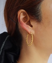 ロープピアス/023023・023024