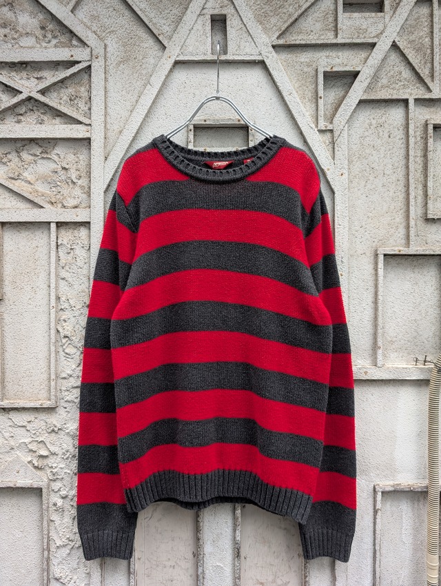 "GRUNGE" border knit