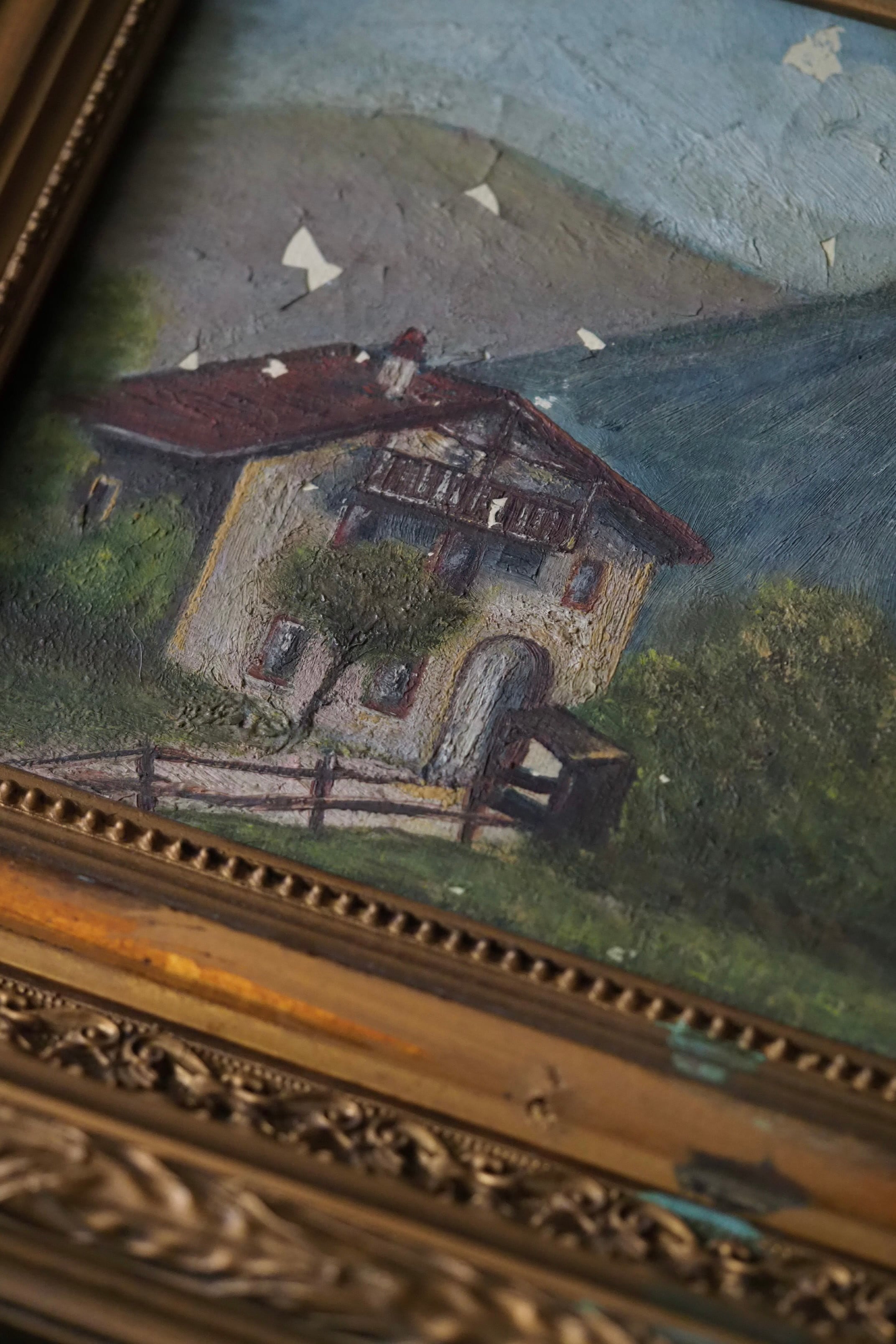 家と教会、山々を背景に 油絵-antique oil painting | アンティーク