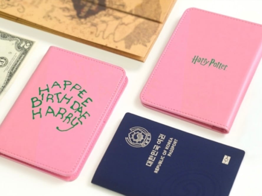韓国限定】harry potter birthday cake passport case / ハリー