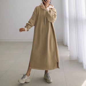Hooded thickened over-the-knee sweatshirt dress (SN264)