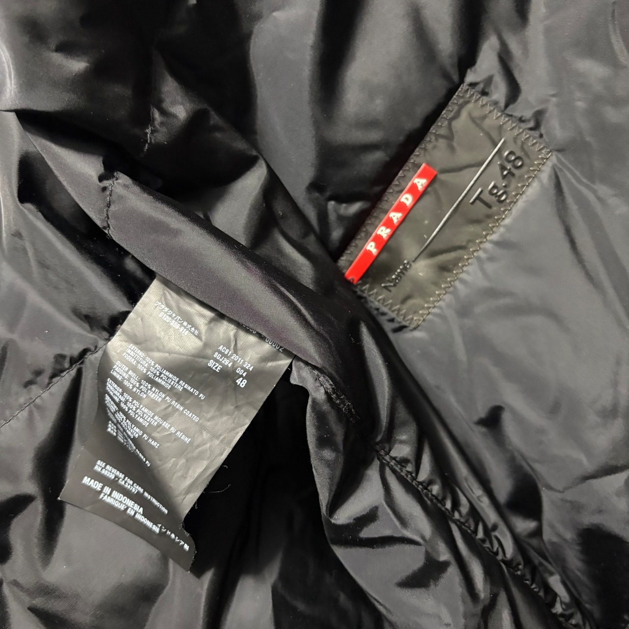 2011’s PRADA SPORT black nylon padding coat