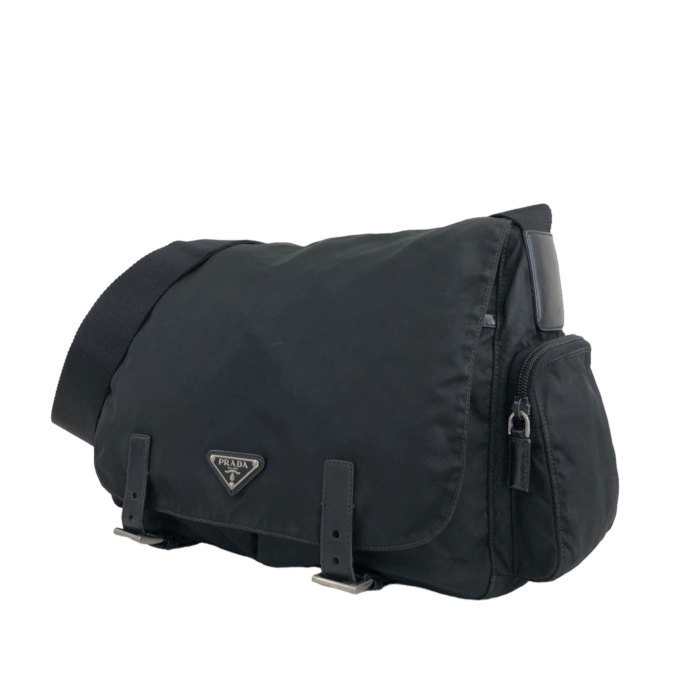 PRADA プラダ ショルダーバッグ ブラック トライアングルロゴ ナイロン  