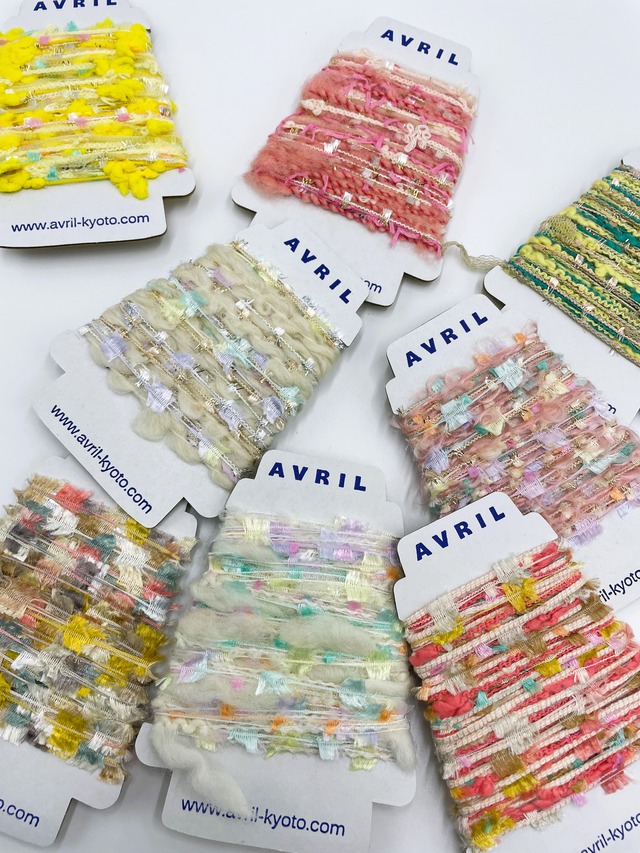 集めたくなる♬楽しい♬可愛い♡『ちょこっと巻きのファンシー糸』AVRILペラコーン271