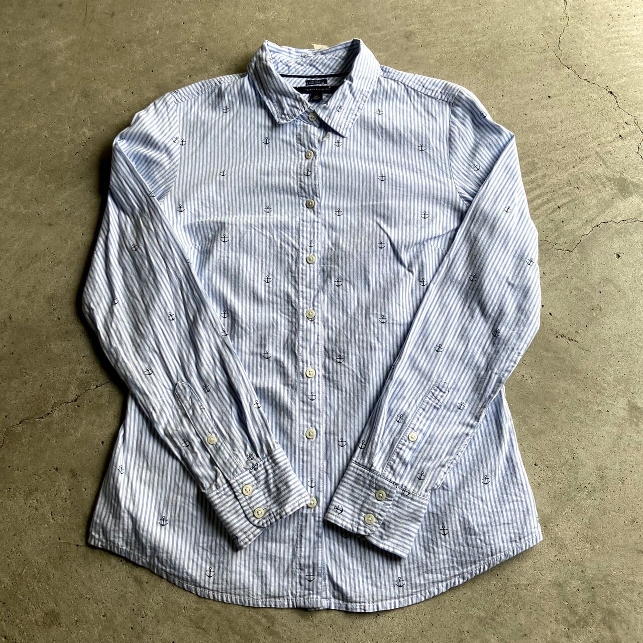 Tommy Hilfiger トミーヒルフィガー ストライプ柄 いかり柄 長袖シャツ レディースs 古着 水色 ブルー 長袖シャツ Cs2212 50 Cave 古着屋 公式 古着通販サイト