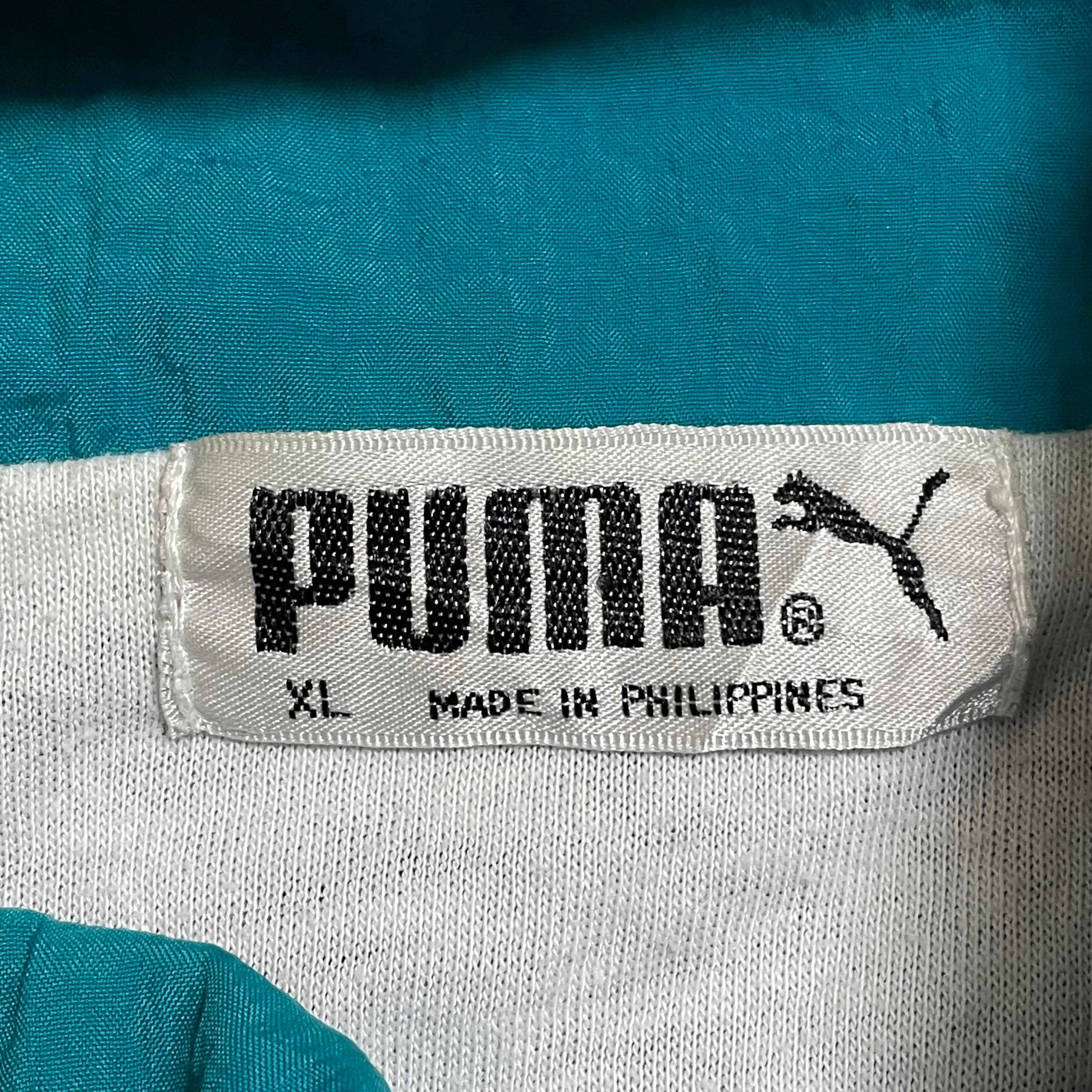 PUMA☆プーマ　刺繍ロゴ　ナイロンジャケット　トラックジャケット　　XL