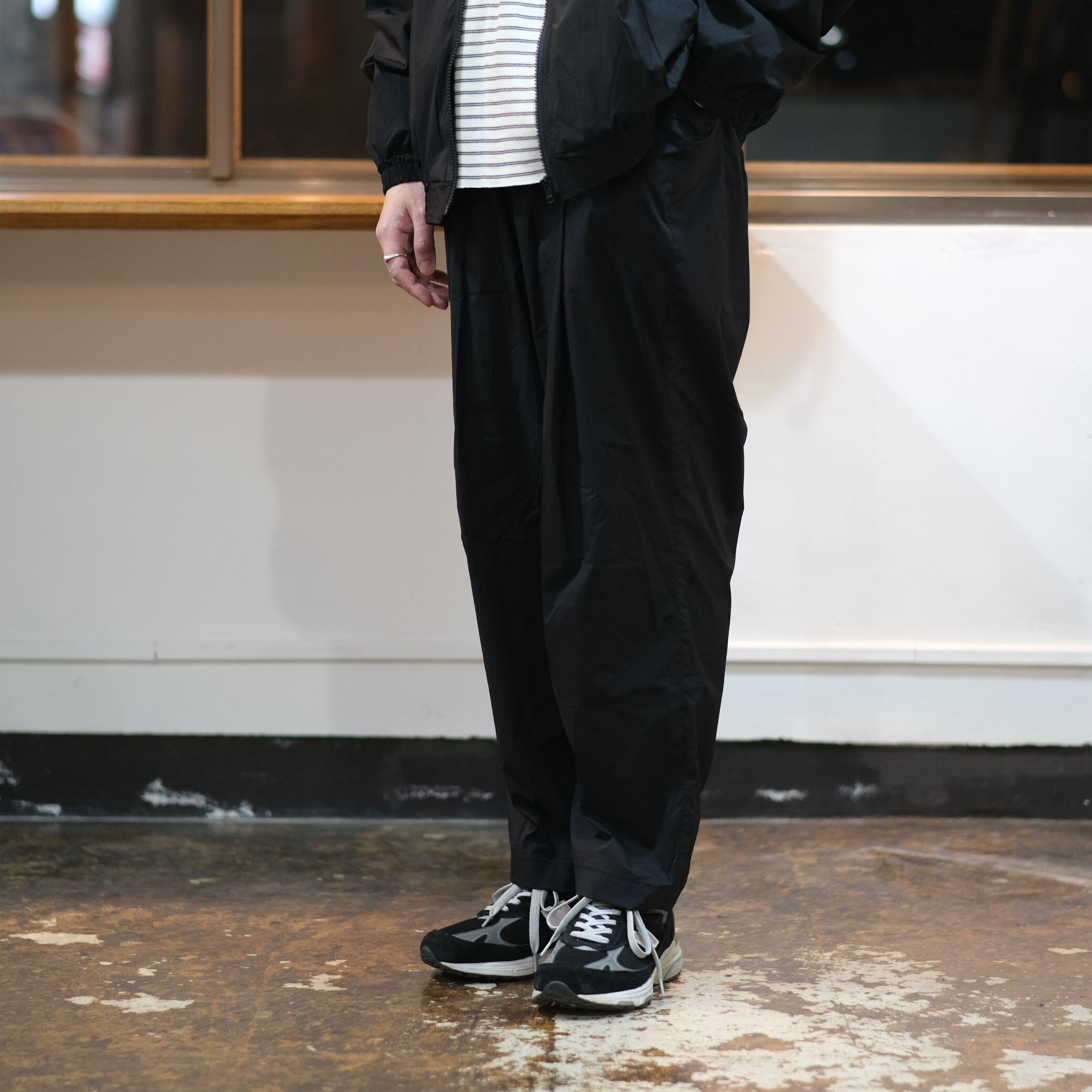 S.F.C x eye_C WIDE TAPERED EASY PANTS M - その他