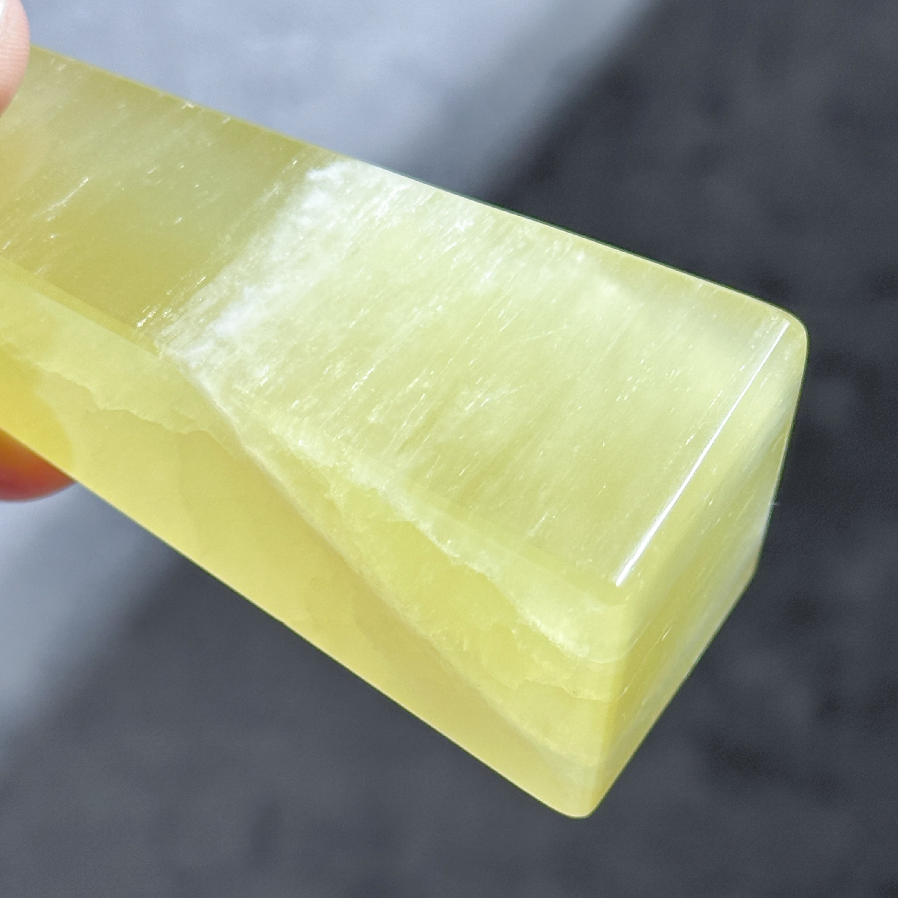 イエローカルサイト タワー63◇Yellow Calcite◇天然石・鉱物