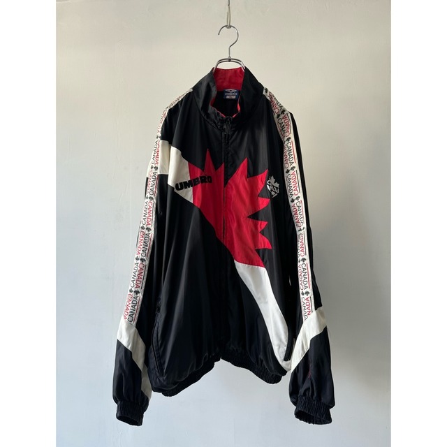 -UMBRO- 90's Canada representative nylon jacket