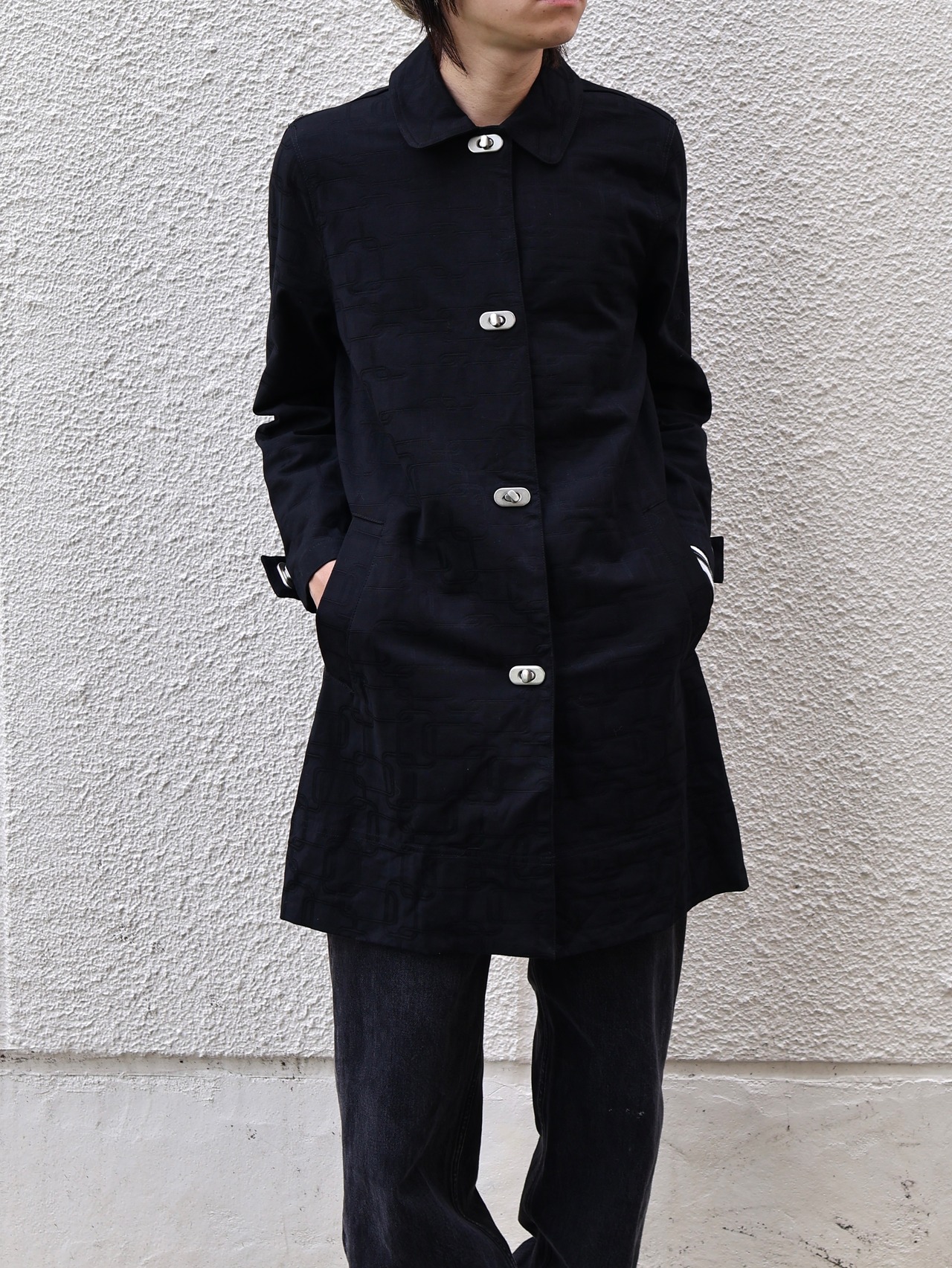 allover design half coat