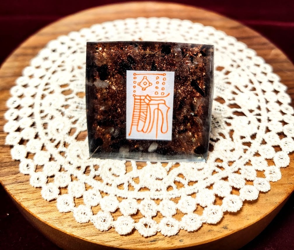 祈祷調整済み★お部屋がヒーリングスポットになるオルゴナイト★色が変わる　A 祈祷調整済み☆お部屋がヒーリングスポットになるオルゴナイト