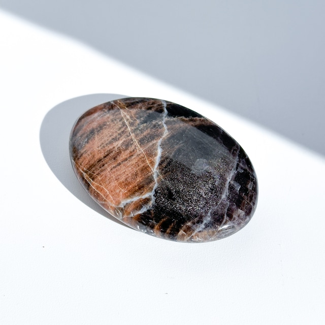 ブラックムーンストーン パームストーン12◇ Black Moonstone ◇天然石・鉱物・パワーストーン