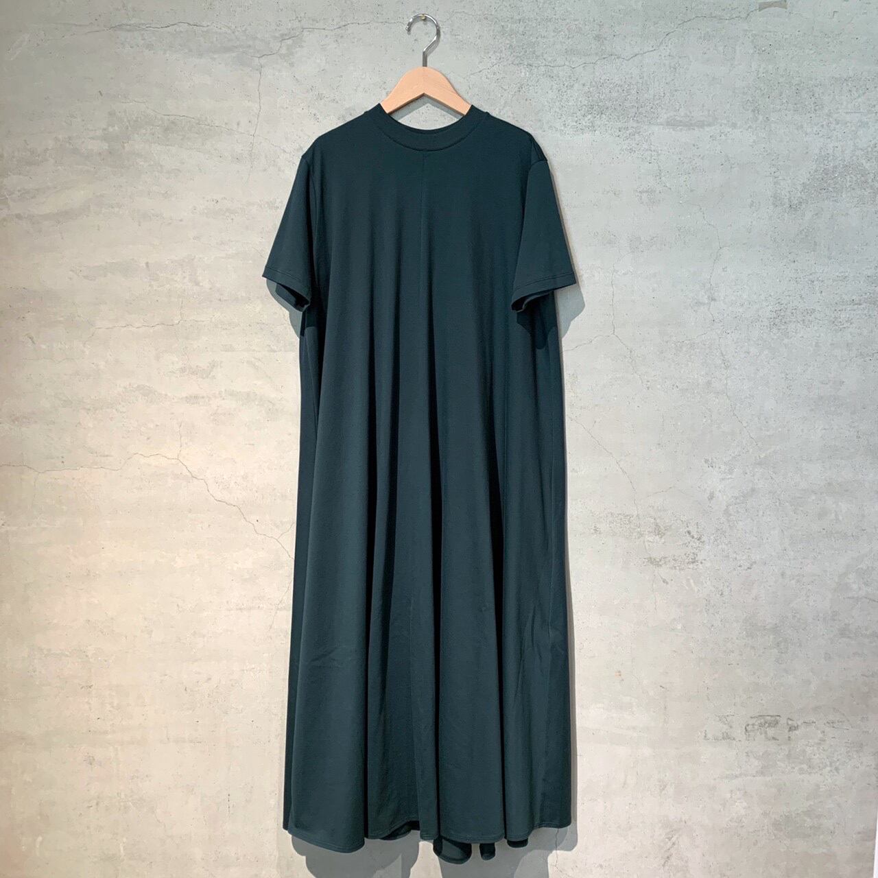 【ATON】48/2 NATURAL DYE COTTON FLARED DRESS/OPAGSM0201 |  セレクトショップ-八十八-香川県丸亀/-エイティエイト-愛媛県新居浜の通販 オンラインショップ- powered by BASE