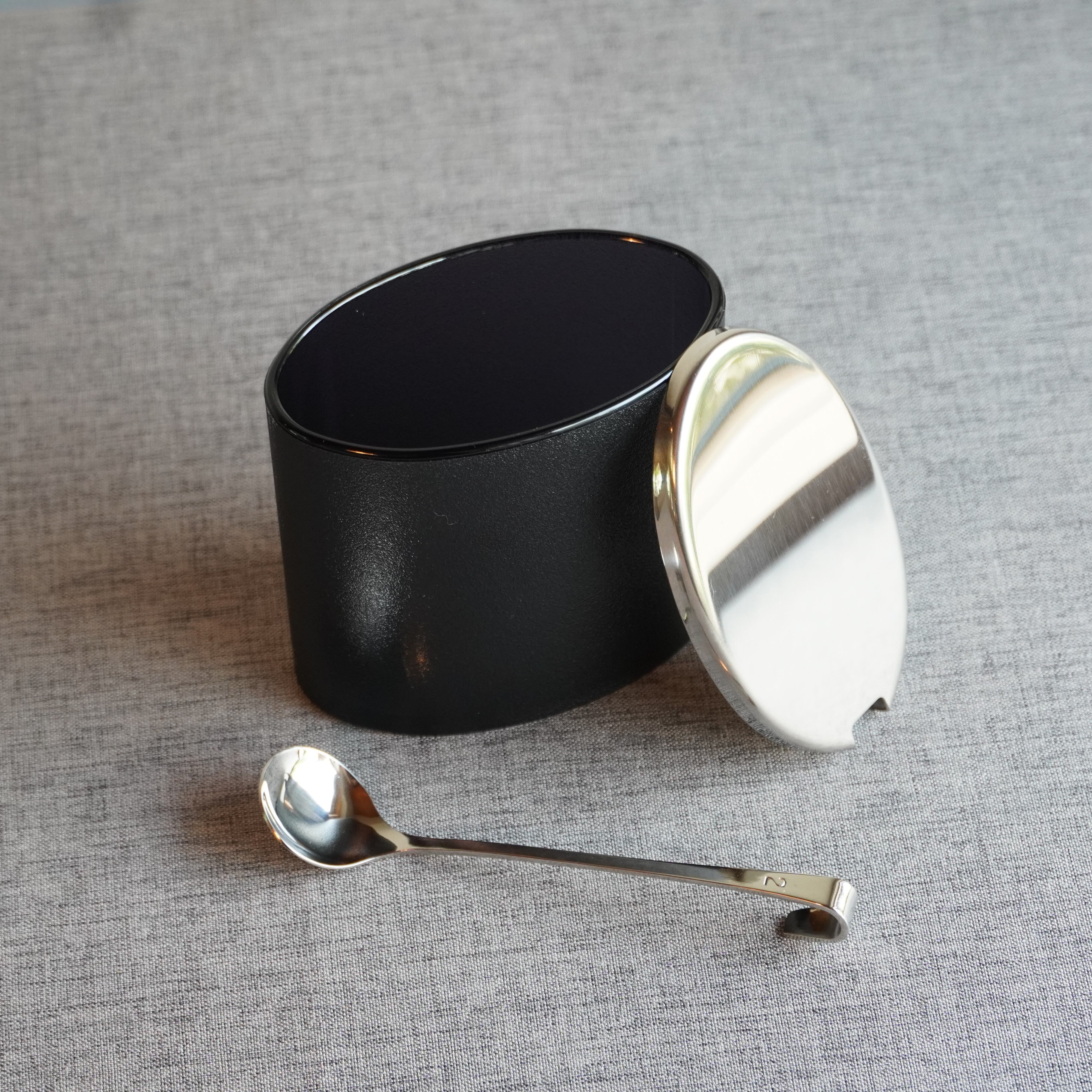 Be調味料ポット ブラック