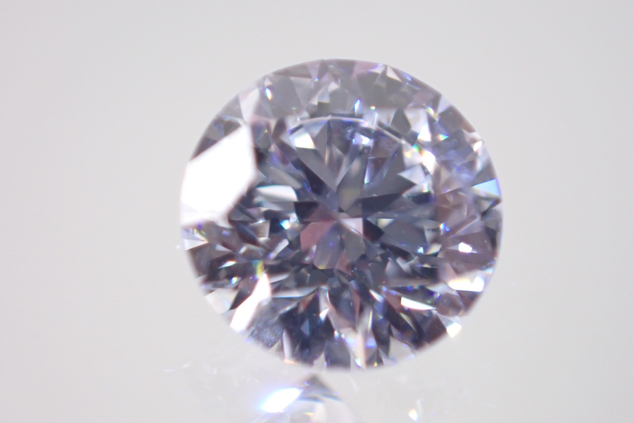 ラボグロウンダイヤモンド　IGI鑑定書付 E/VVS2/ID/0.53ct　[D4-247]