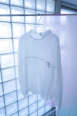 silver ribbon white knit