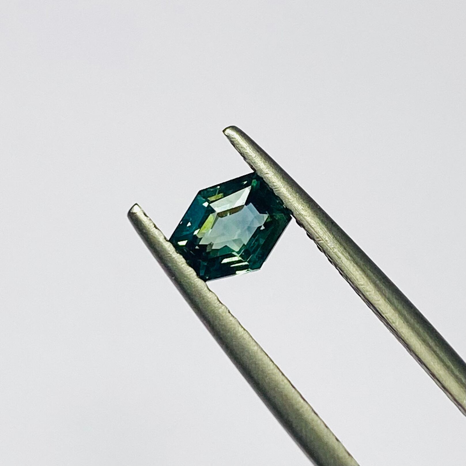 H様専用 変形オクタゴンな非加熱ティールブルーサファイア お作り代込み