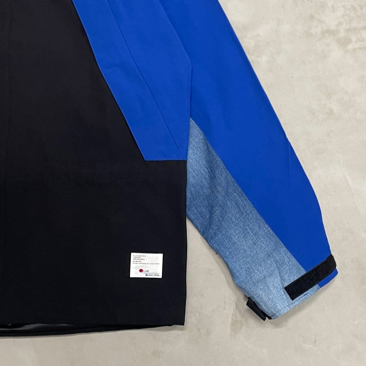 MOUNTAIN PARKA / BLACK×BLUE | BLUE SAKURA JEANS 公式サイト