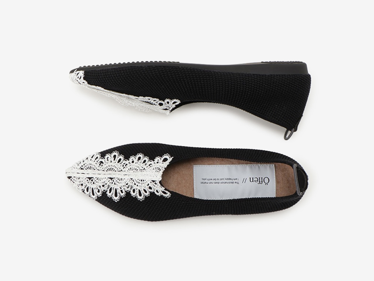 pointed-VEIL / BLACK & WHITE