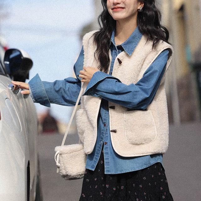 boa vest with shoulder bag　J00163