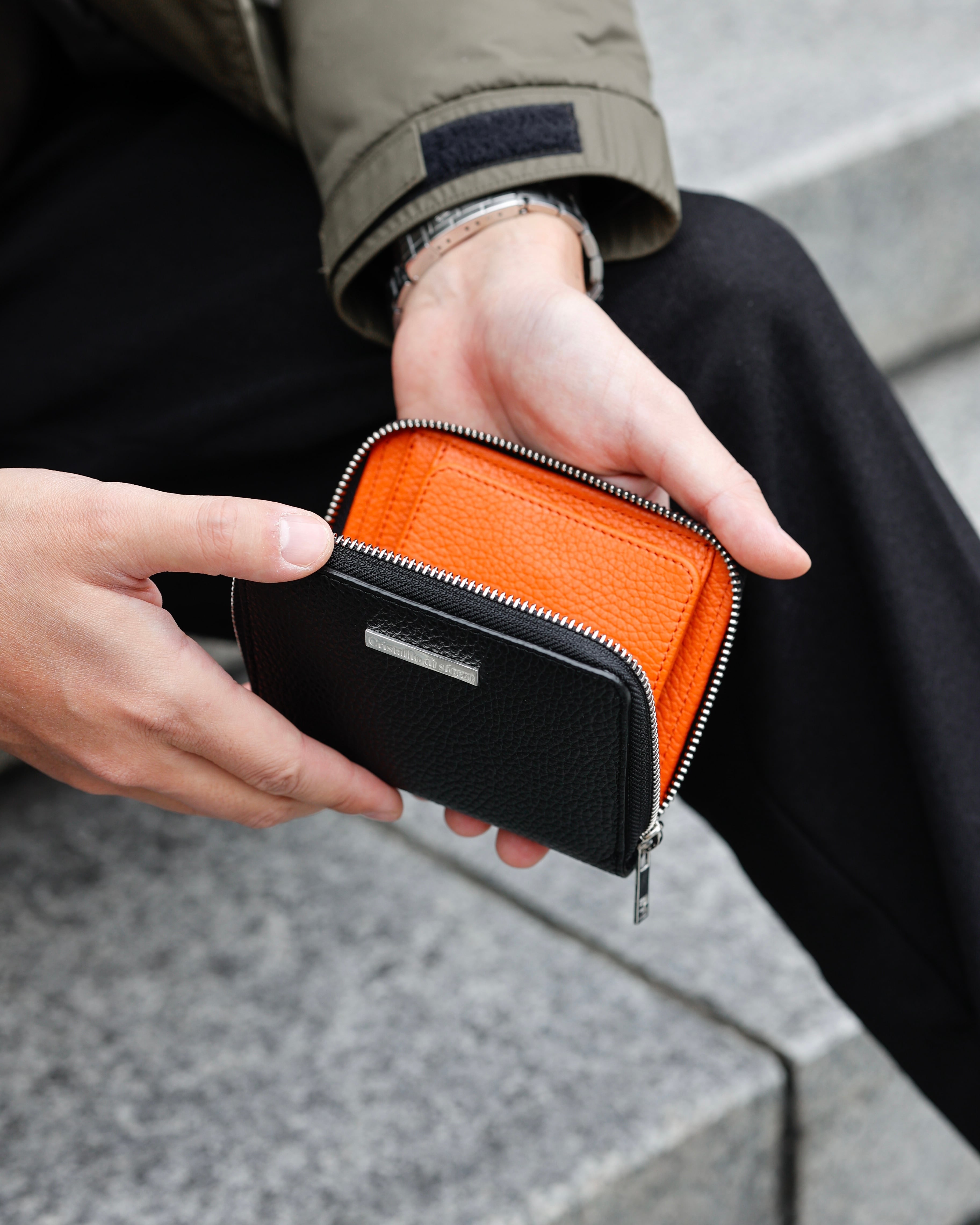 即納カラーあり】Italian Emboss Middle Wallet 【イタリア・マスト