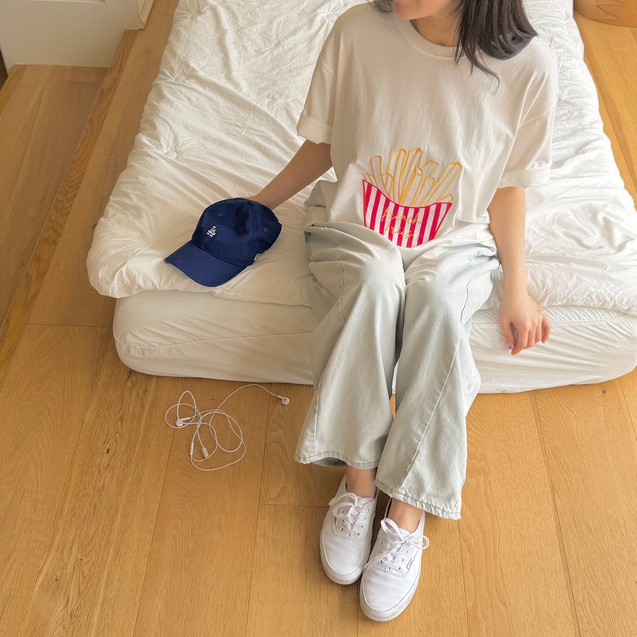 [ninibello] ADULT) French Fries Short Sleeve T-shirt / [니니벨로] ADULT)감자튀김반팔티