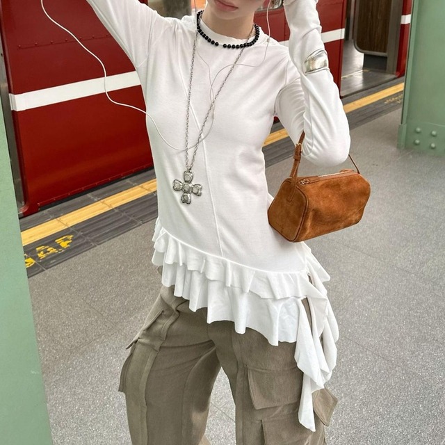 Asymmetrical frill hem tops 3 colors　V2685