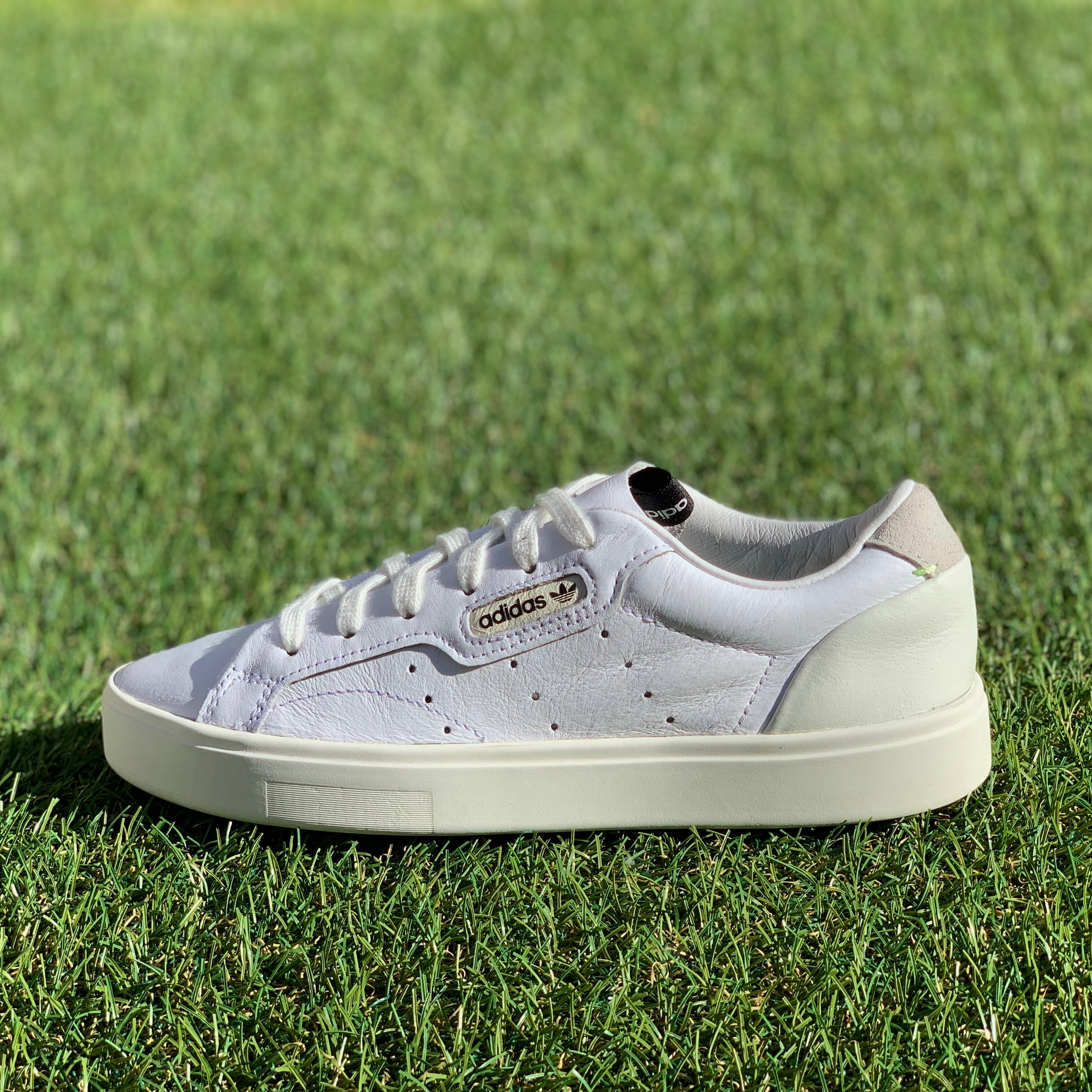 adidas SLEEK W アディダス スリーク C575